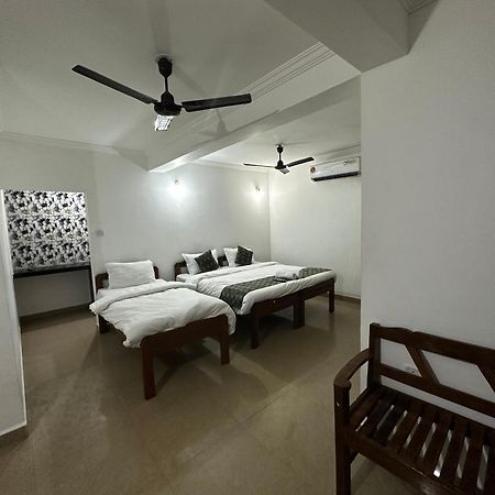 Baga Seafinity Hotel Ngoại thất bức ảnh